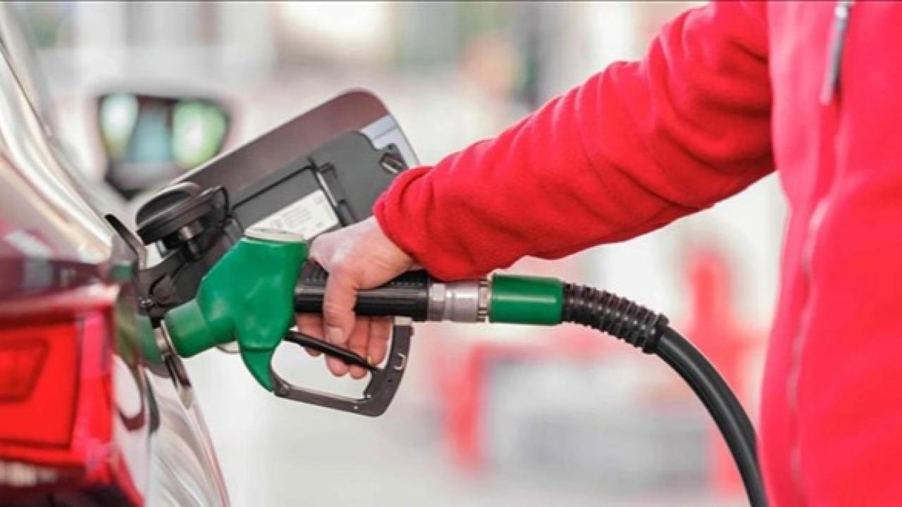 Benzine indirim geliyor