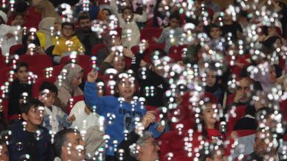 Karaköprü Belediyesinden çocuklara bubble show etkinliği