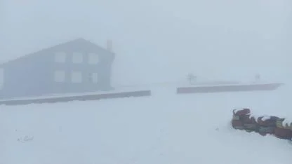 Karacadağ'da kar yağışı başladı