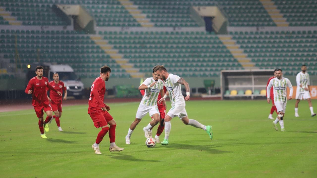 Şanlıurfaspor haftayı lider kapattı