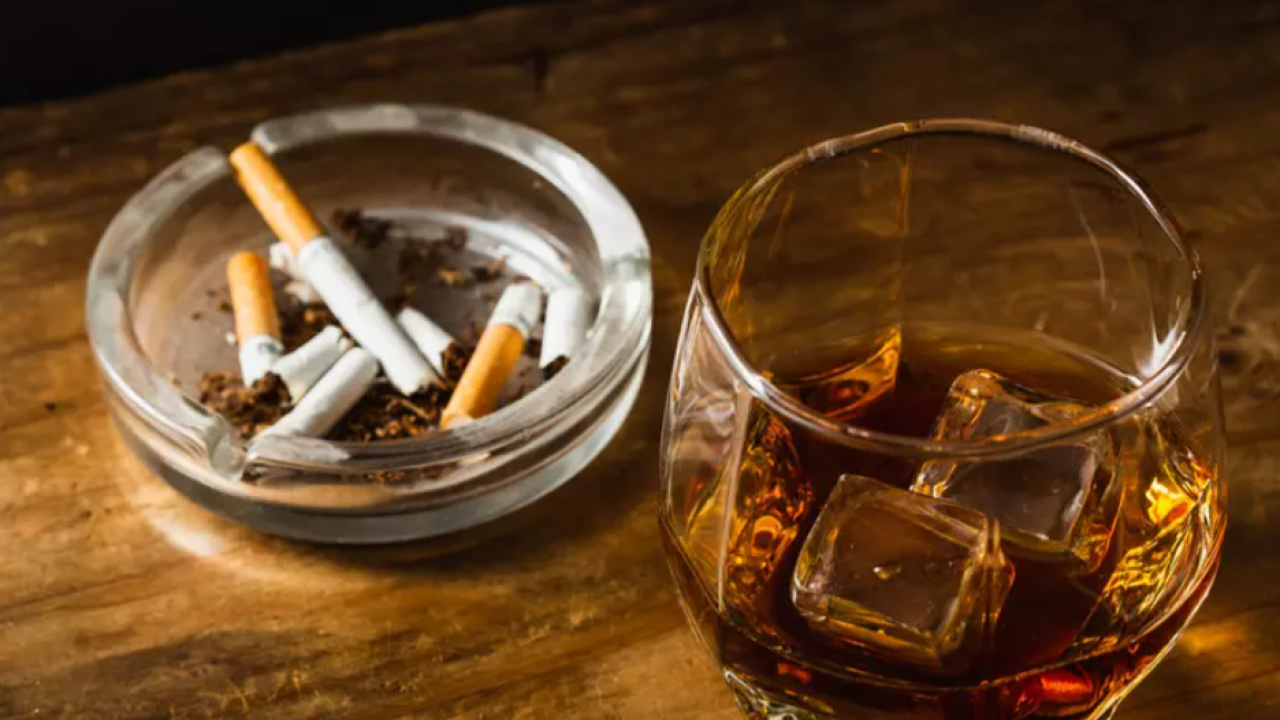 Sigara ve alkole zam geliyor