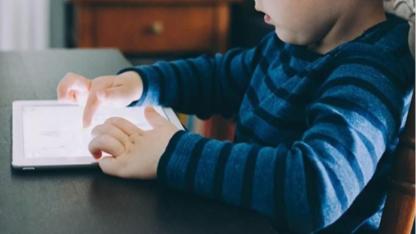 Bakan Göktaş duyurdu! 15 yaş altına internet düzenlemesi