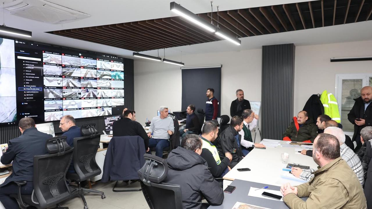 Büyükşehir Belediyesi ulaşımı aksatmadı