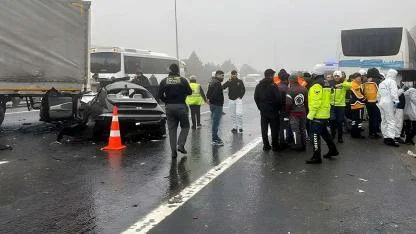 Gaziantep-Şanlıurfa otoyolunda feci kaza: 2 ölü 10 yaralı