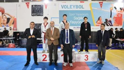 Karaköprü’de taekwondo turnuvası