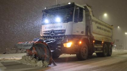 Şanlıurfa Büyükşehir Belediyesi kar mesaisinde