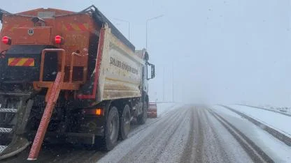 Şanlıurfa'da bazı yollar kar yağışı nedeniyle kapatıldı