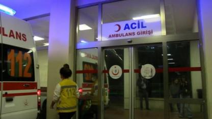 Şanlıurfa’da iki otomobil çarpıştı:  Yaralı var