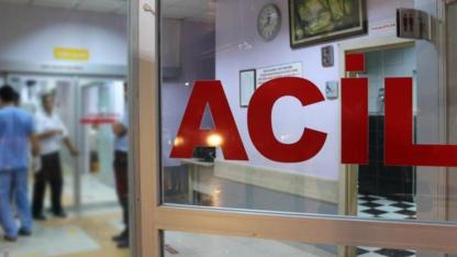 Şanlıurfa’da iki otomobil çarpıştı: Yaralılar var