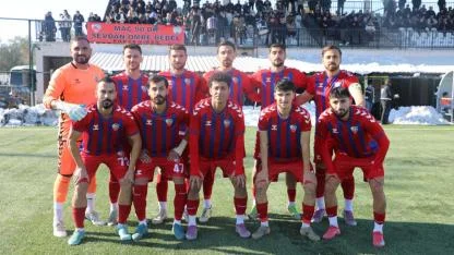 Viranşehir Belediyespor liderliğini korudu