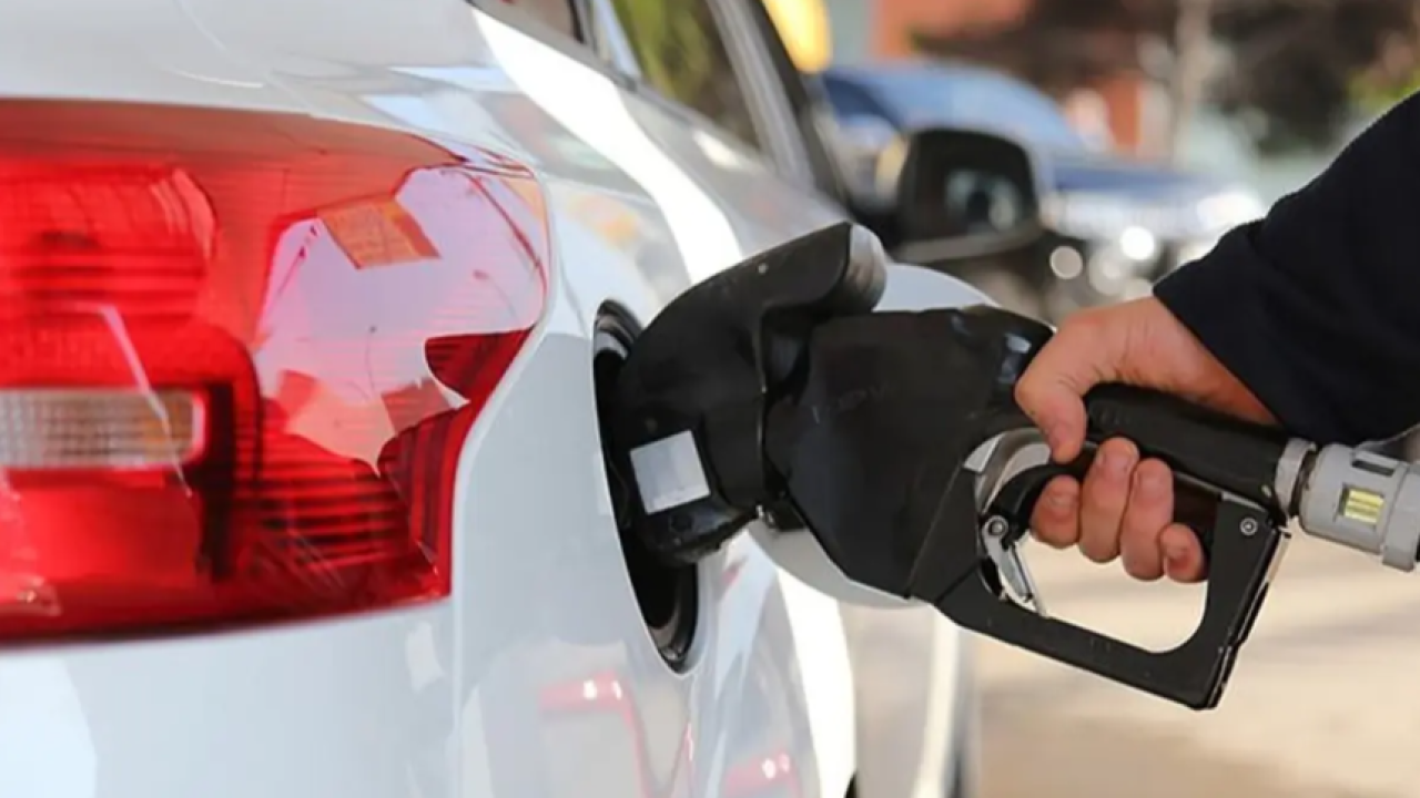 Akaryakıta bir zam daha geliyor