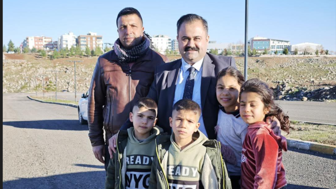 Başkan İnan vatandaşlarla bir araya gelmeye devam ediyor