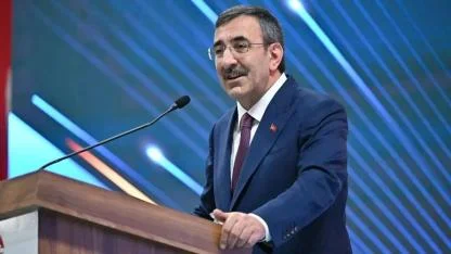 Cevdet Yılmaz'dan enflasyon ve faiz açıklaması