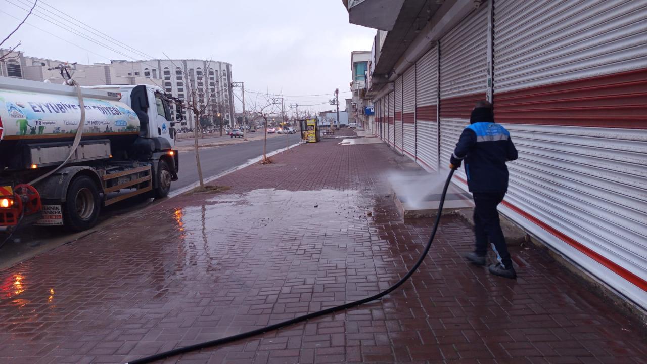 Eyyübiye’de temizlik seferberliği sürüyor