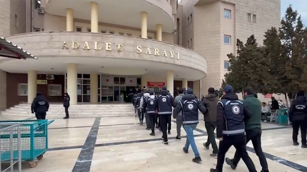 Şanlıurfa dahil 5 ilde göçmen kaçakçılığı operasyonu: 22 tutuklama