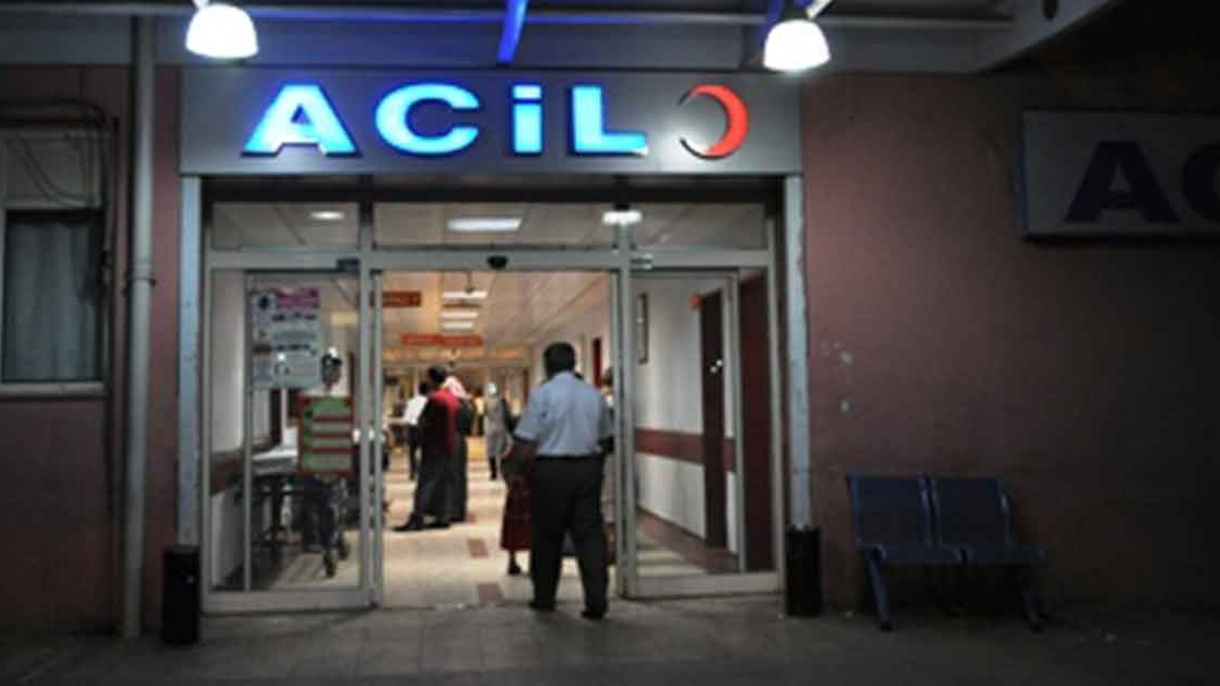 Şanlıurfa’da hastane önünde bıçaklı kavga: 1 yaralı