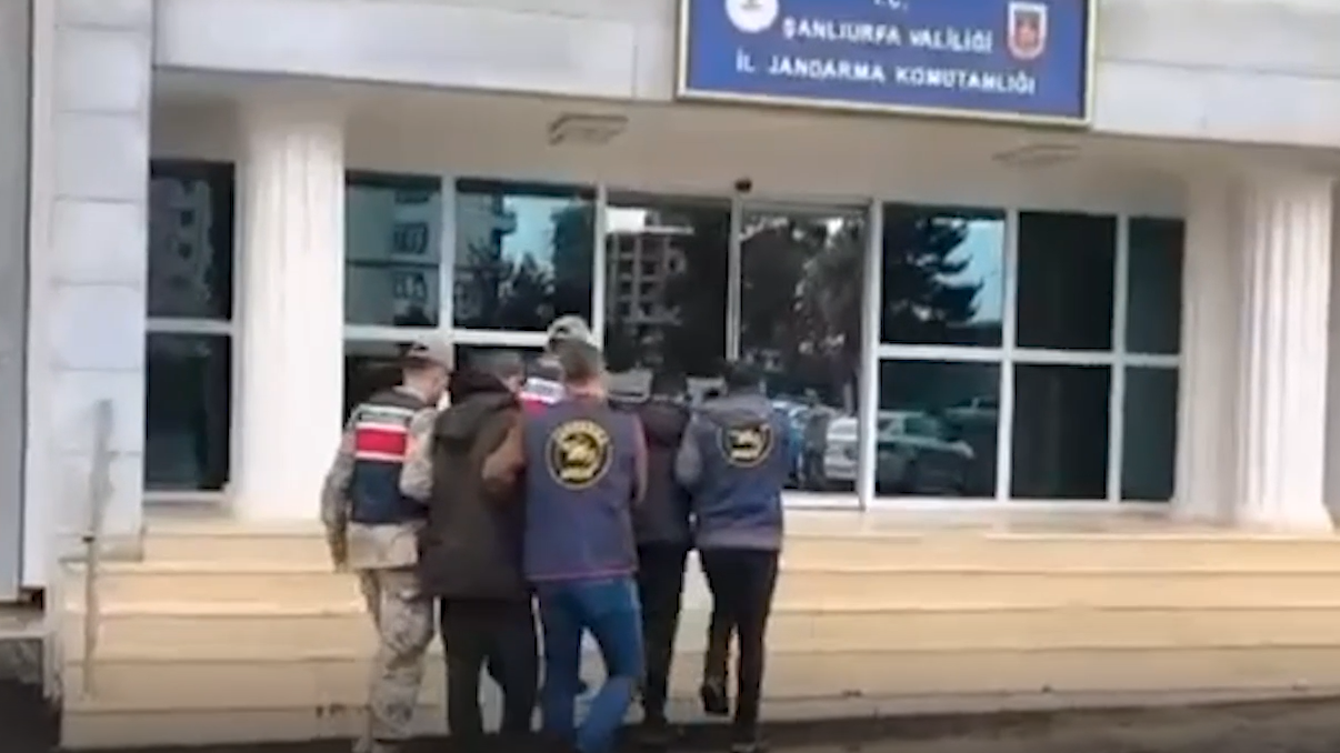 Şanlıurfa’da silahlı tehdit olayında 2 kişiye adli işlem