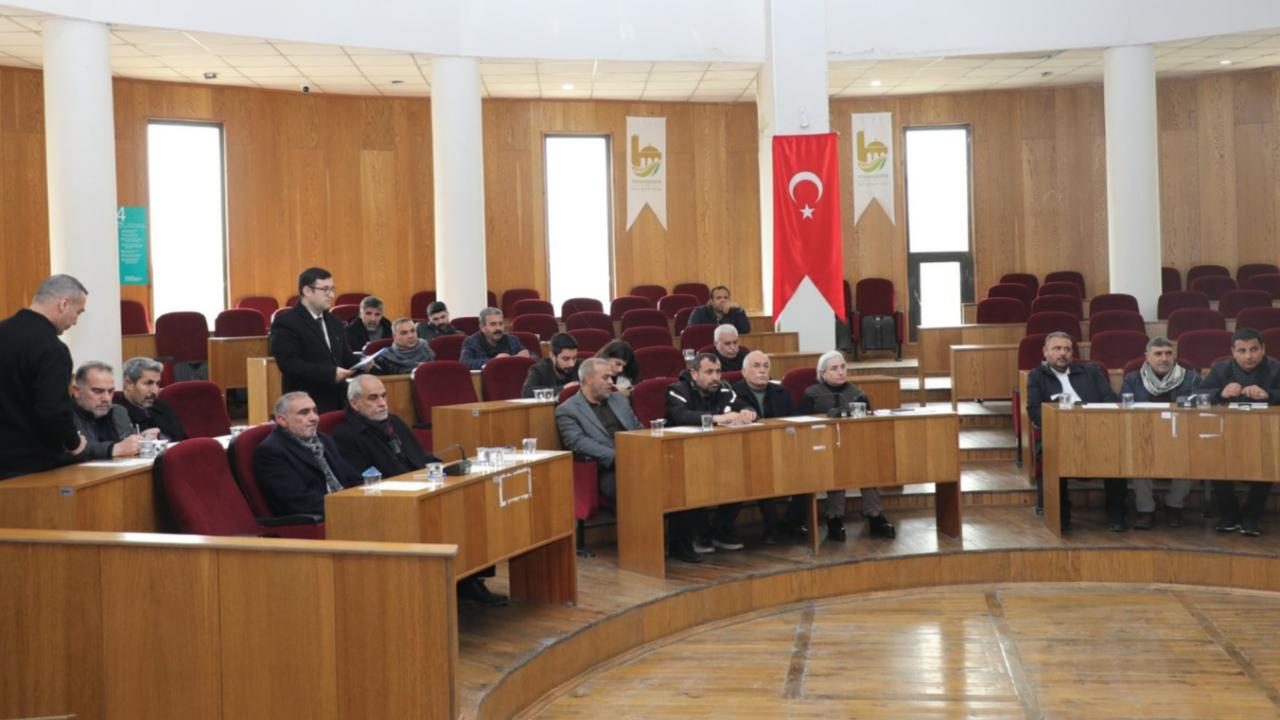 Viranşehir'de meclis toplantısı başladı