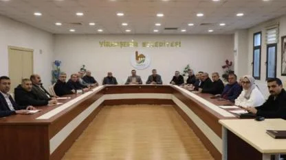 Başkan İnan birim müdürleriyle hizmetleri değerlendirdi