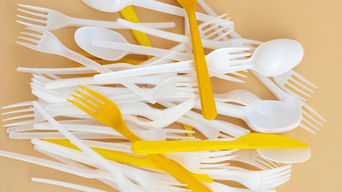 Plastik bardak, pipet, çatal, bıçak tarih oluyor