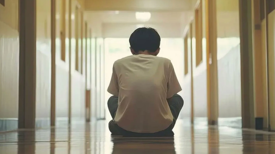 Sabıkalılar çocuklara yaklaşamayacak