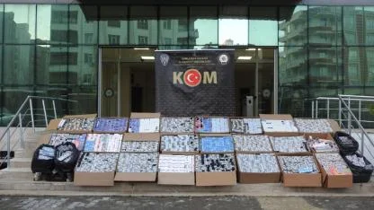 Şanlıurfa’da binlerce paket kaçak sigara ele geçirildi
