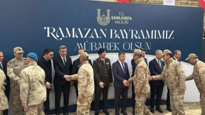 Şanlıurfa’da tarihi camide bayramlaşma töreni düzenlendi