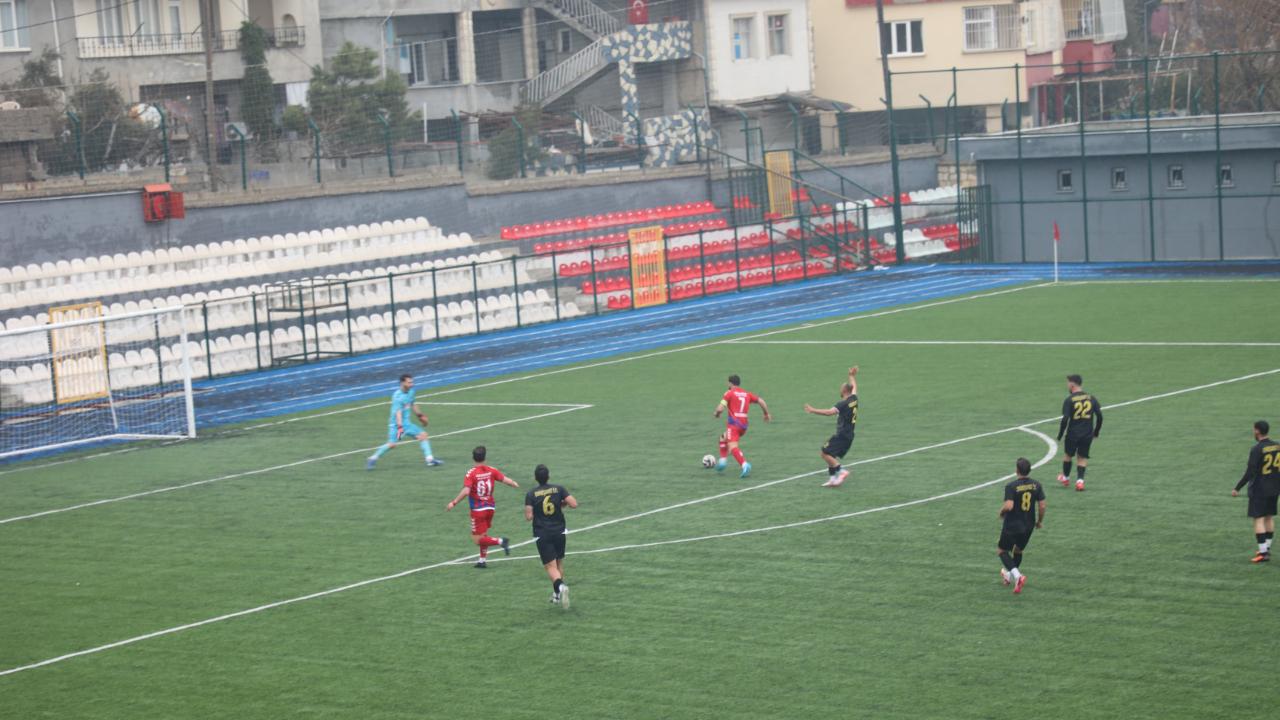 Viranşehir Belediyespor deplasmanda farklı kazandı