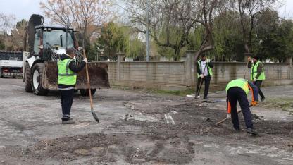 Viranşehir’de yol onarım seferberliği