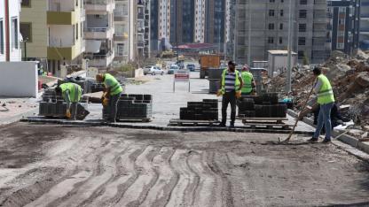 Karaköprü’de yollar yeni sezona hazırlanıyor
