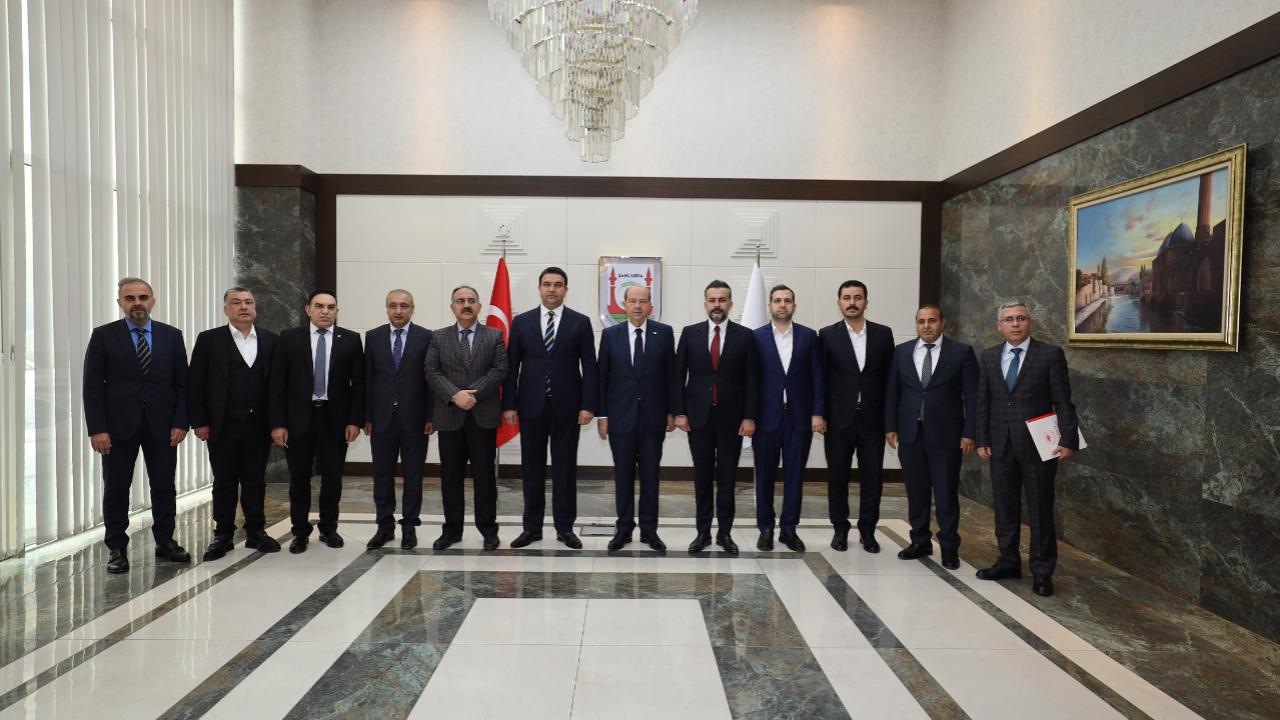 KKTC Eski Cumhurbaşkanı Tatar’dan Şanlıurfa Büyükşehir Belediyesi’ne ziyaret