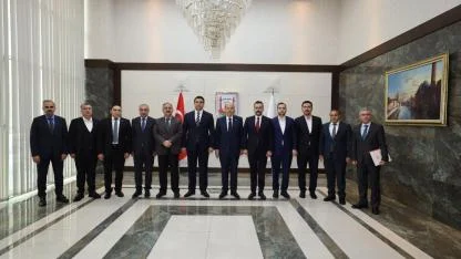 KKTC Eski Cumhurbaşkanı Tatar’dan Şanlıurfa Büyükşehir Belediyesi’ne ziyaret