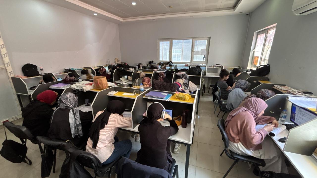 Sadece sınava değil geleceğe de hazırlıyor