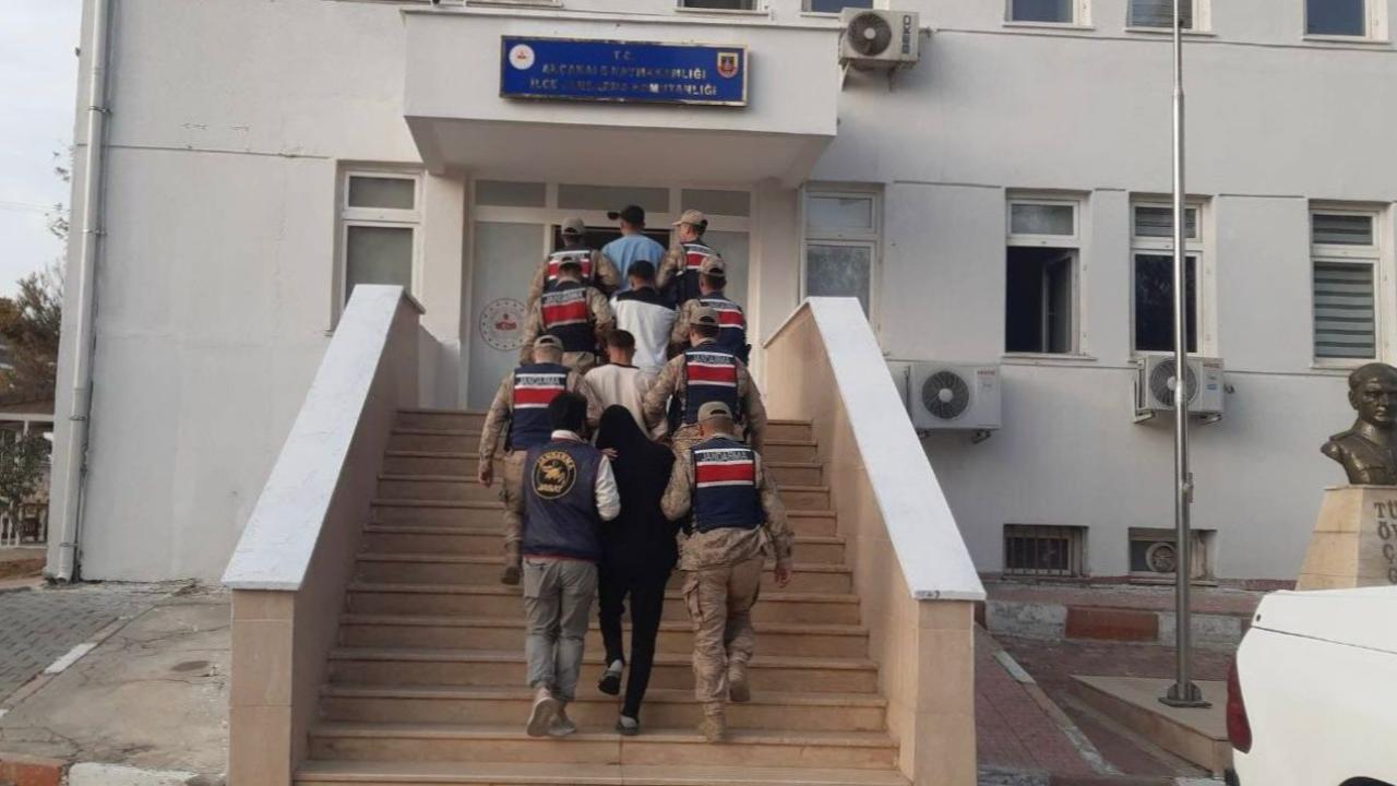 Şanlıurfa’da 18 göçmen kaçakçısı hakkında adli işlem