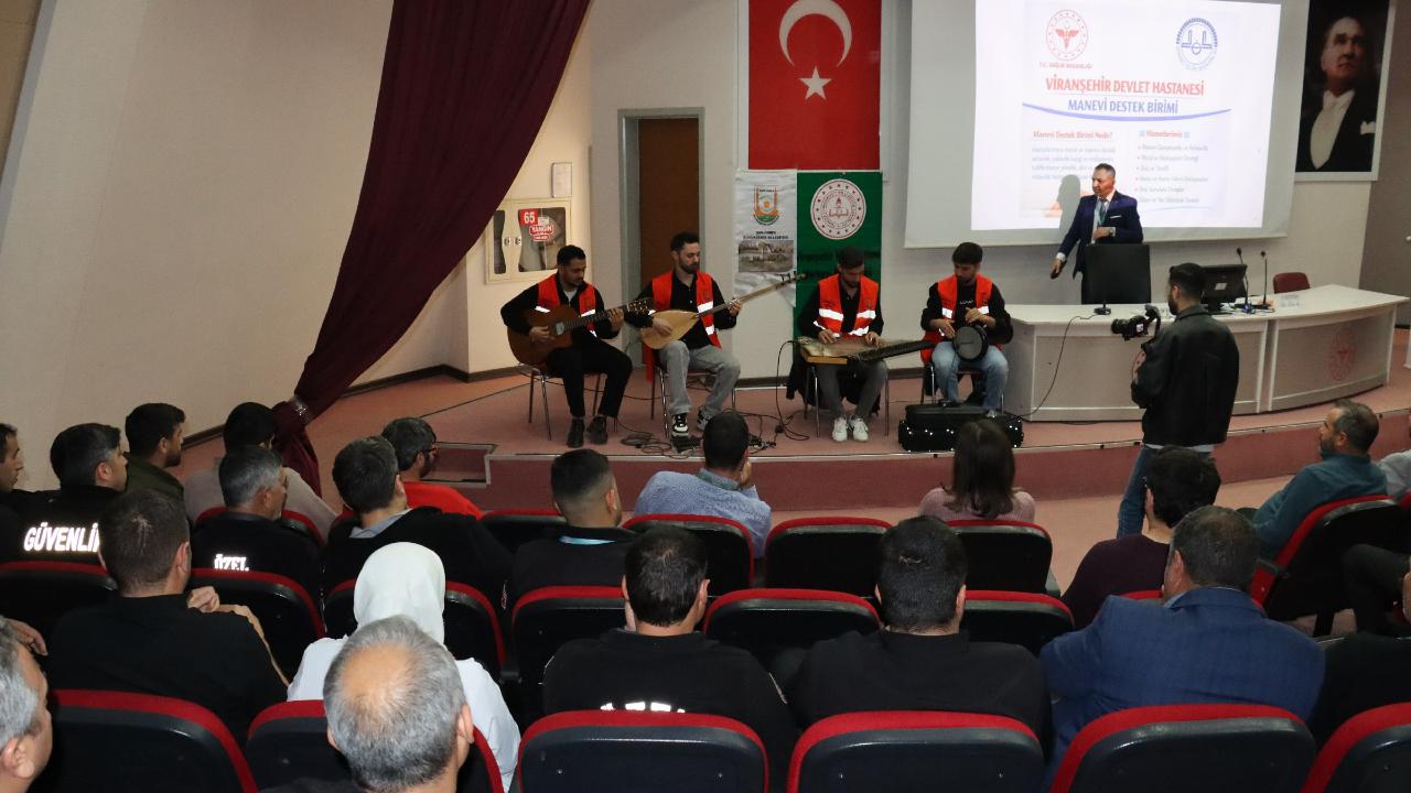 Şanlıurfa’da denetimli serbestlik kapsamındaki vatandaşlar ve sağlık çalışanlarına mini konser