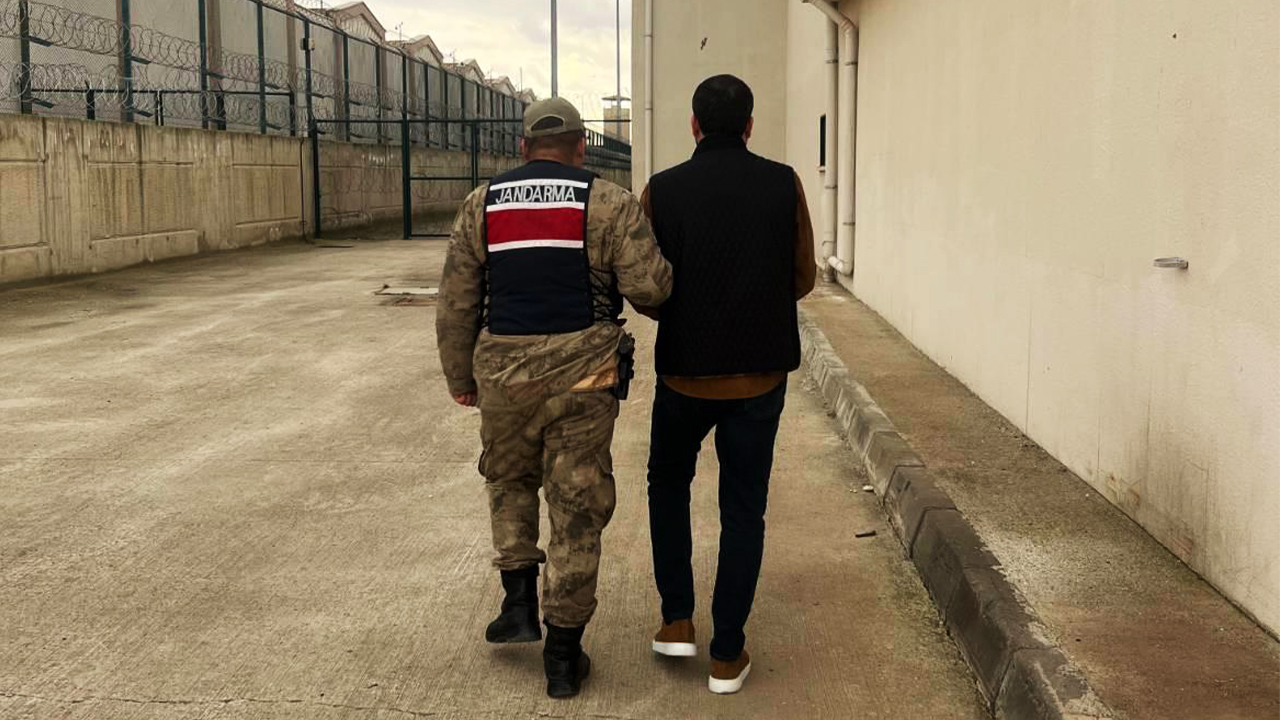 Şanlıurfa'da kasten yaralama suçundan aranan şahıs yakalandı