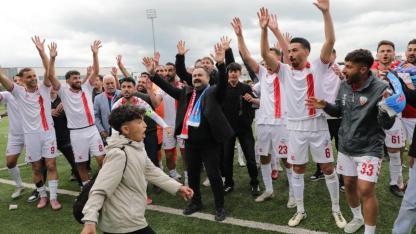 Viranşehir Belediyespor şampiyonluğa göz kırptı