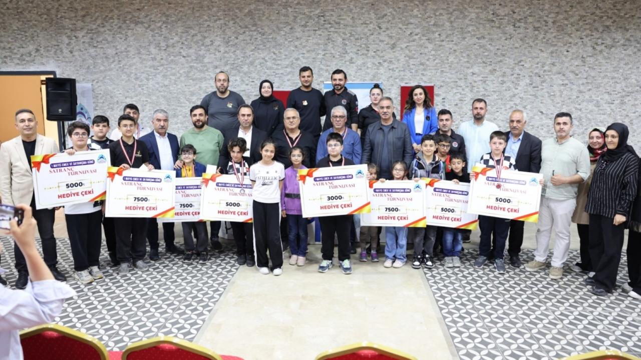 Eyyübiye’de satranç turnuvası yapıldı