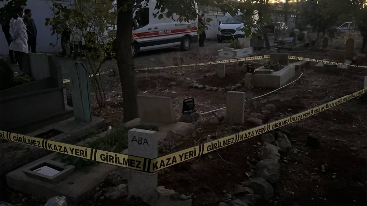 Şanlıurfa'da mezarlıkta bebek cesedi bulundu