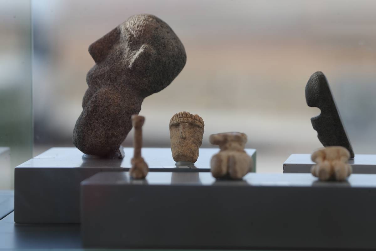 Neolitik dönemin 3 boyutlu insan heykelleri ilk kez sergilenecek