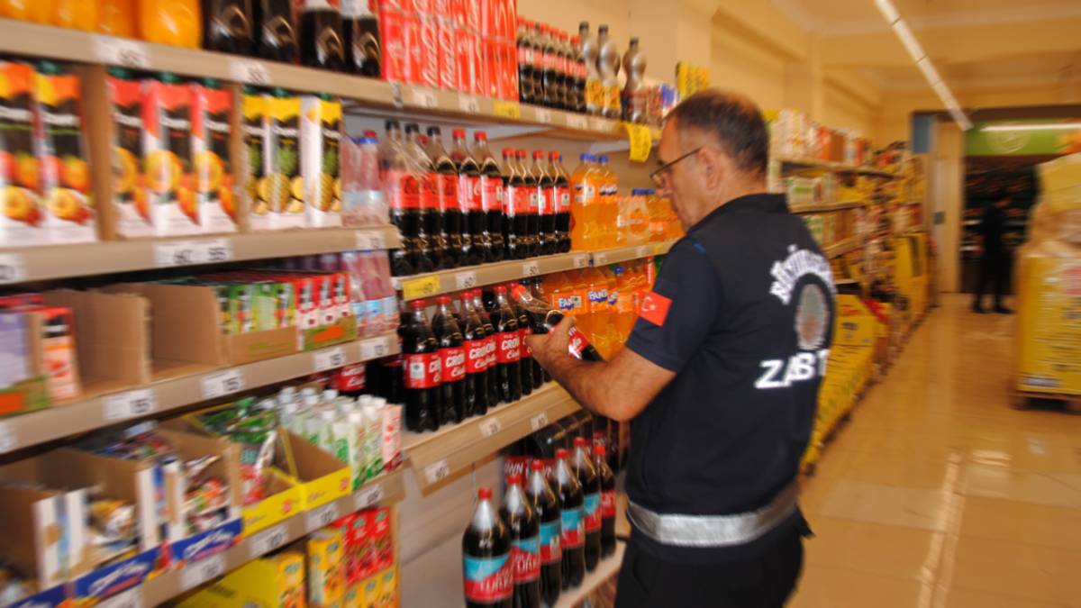 Şanlıurfa'da zincir marketlerde denetim