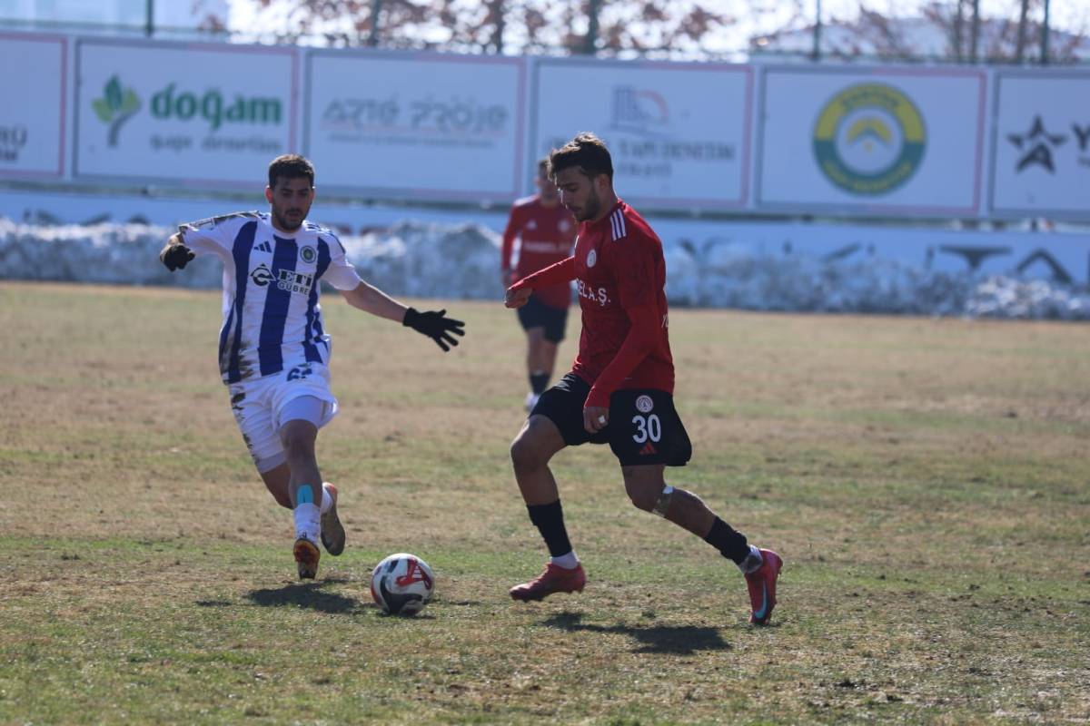 Şanlıurfa temsilcisi Mardin ekibiyle berabere kaldı
