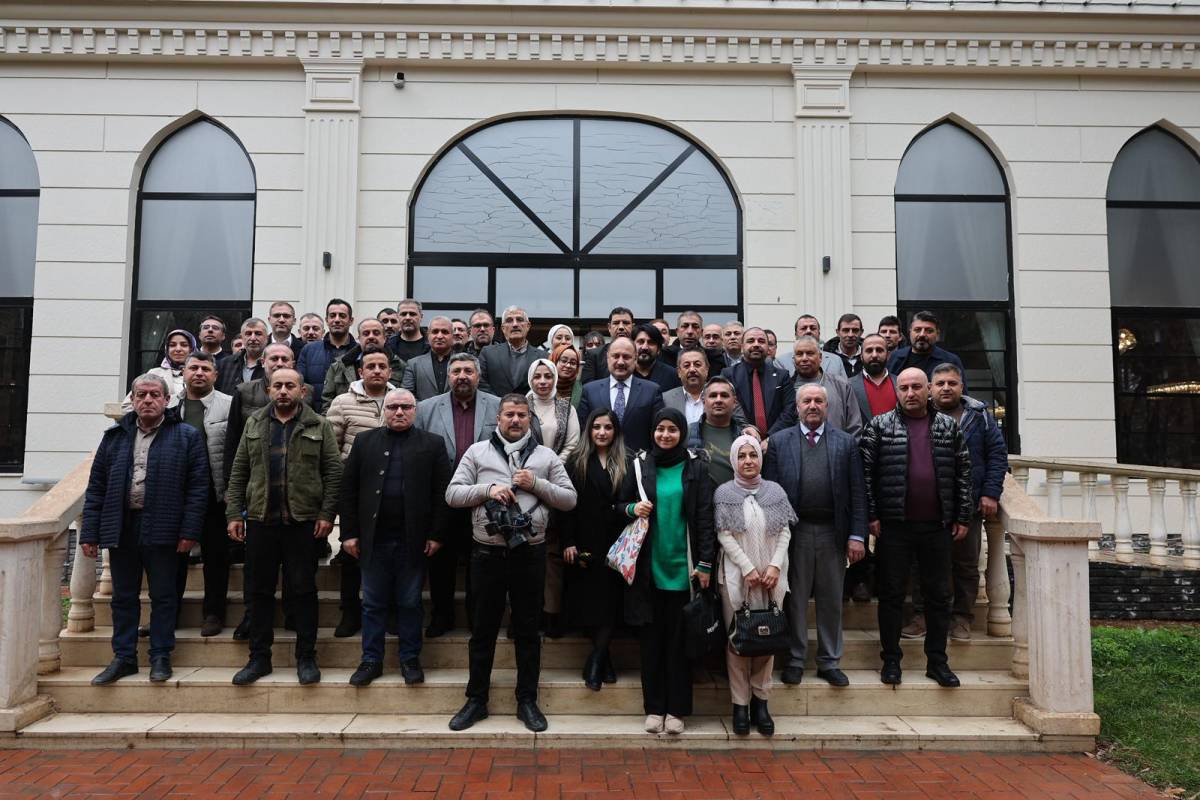 Gülpınar, gazeteciler gününü kutladı