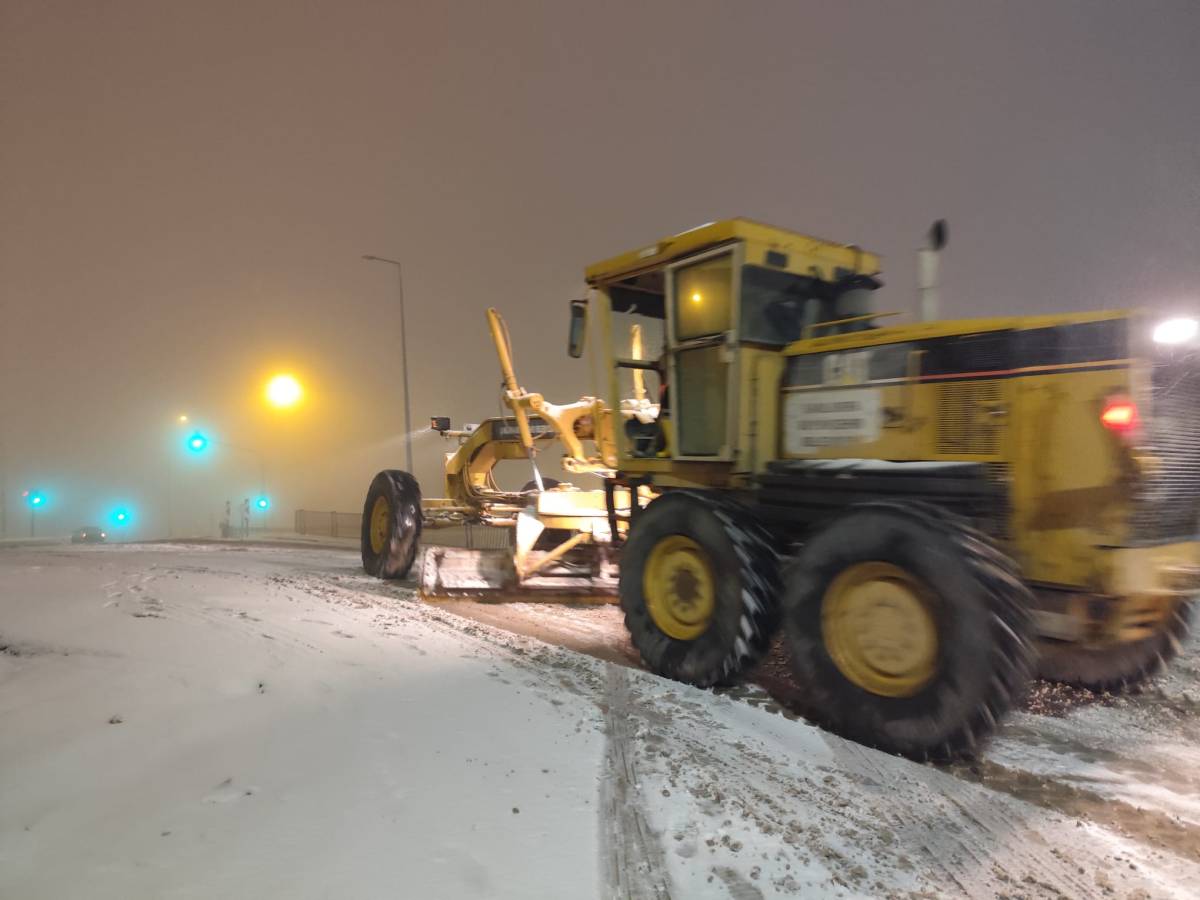 Şanlıurfa Büyükşehir Belediyesi kar mesaisinde