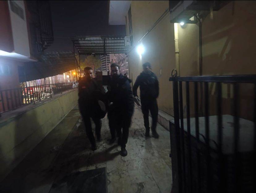 Şanlıurfa'da bir bina göçük nedeniyle boşaltıldı