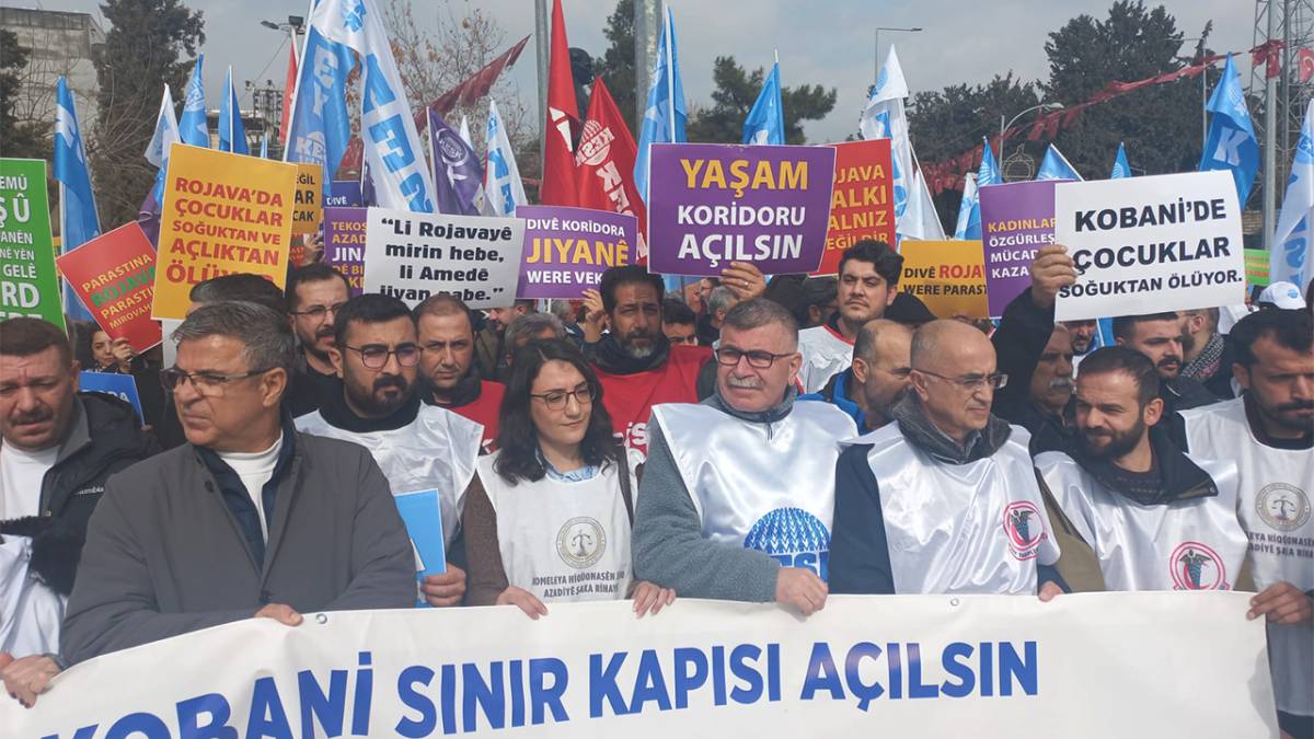 Suruç'ta 'sınır kapısı açılsın' eylemi