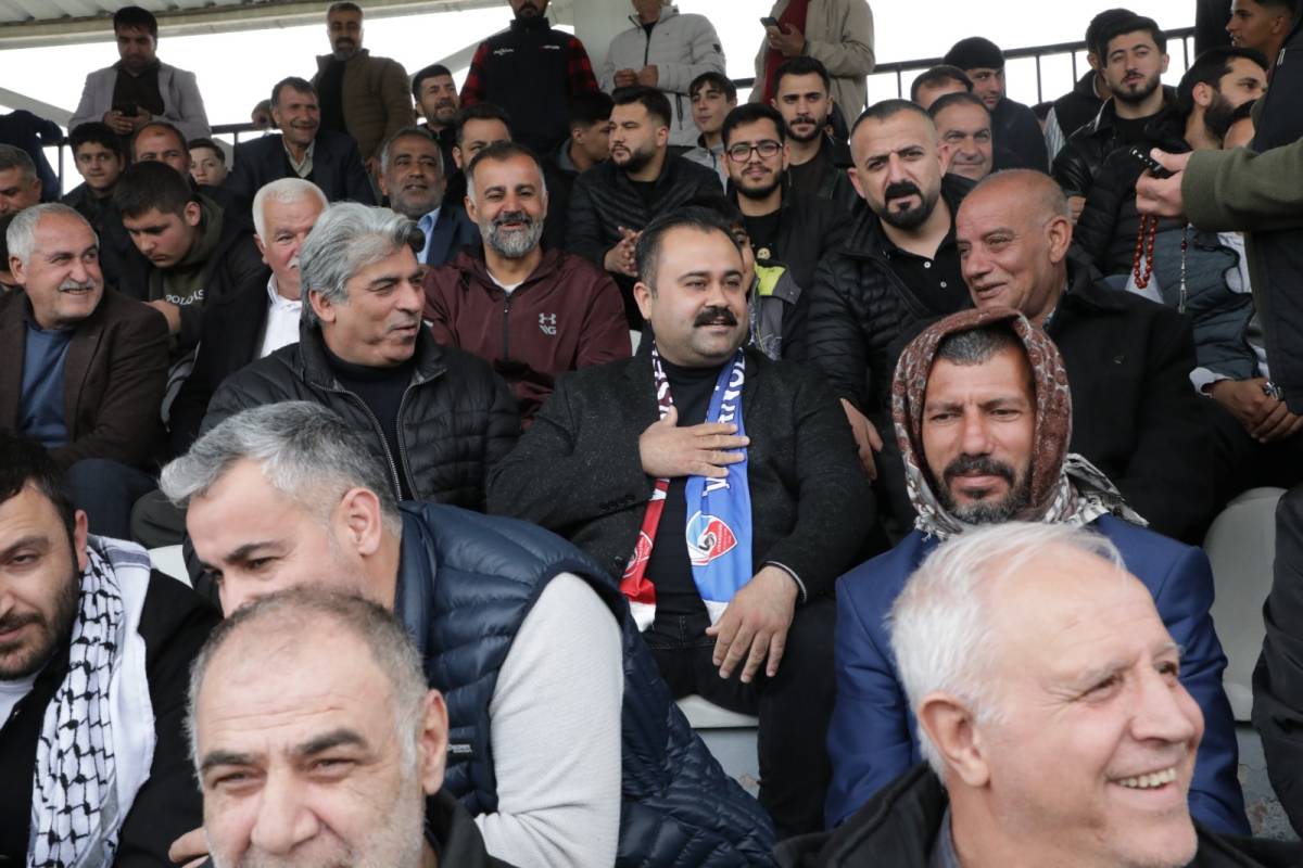 Viranşehir Belediyespor şampiyonluğa göz kırptı