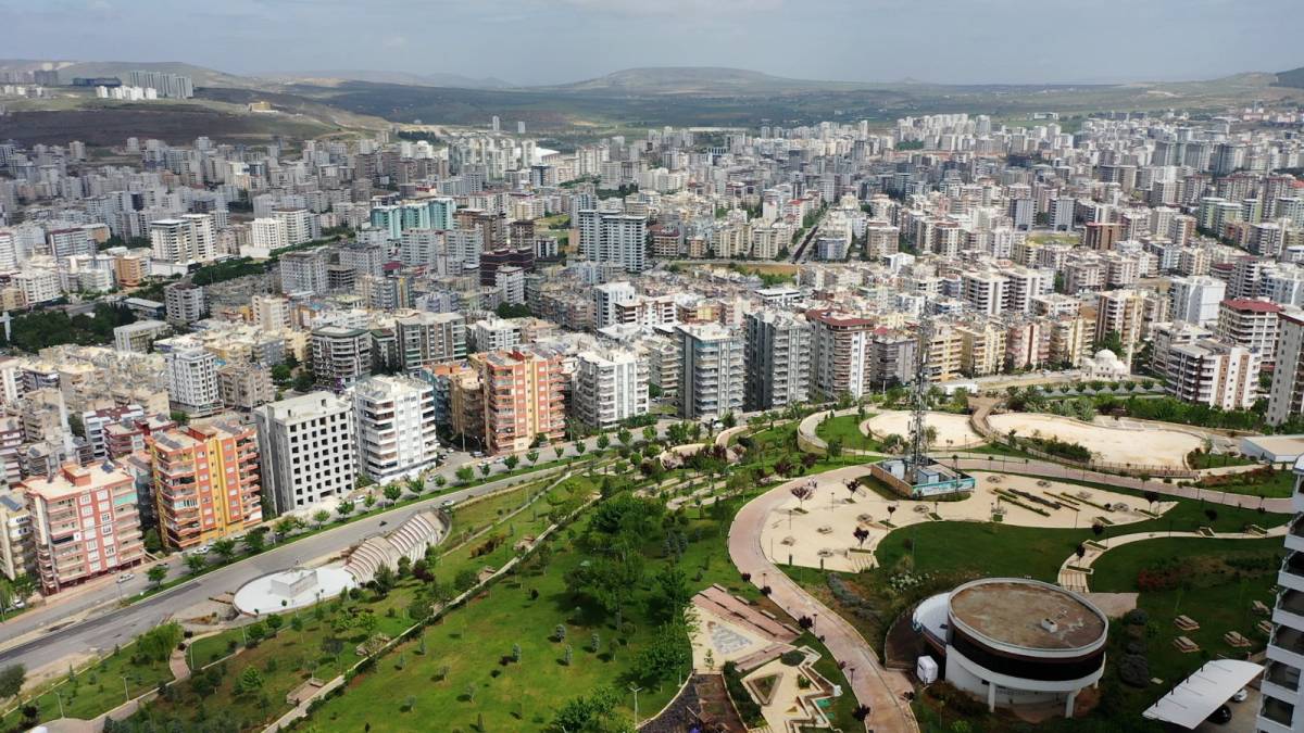 Karaköprü'de hizmetler aralıksız sürüyor