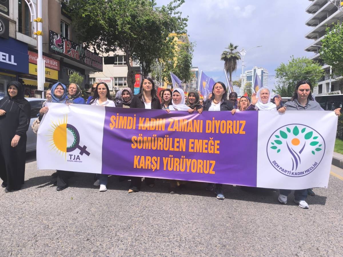 Şanlıurfa'da 1 Mayıs İşçi Bayramı halaylarla kutlandı