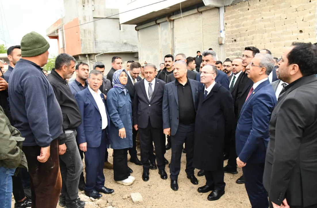 Vali Hasan Şıldak: Tüm imkanlarımızla sahadayız